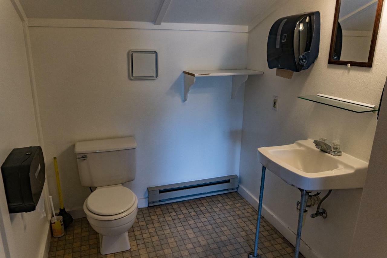 Estes Park Adventure Hostel エクステリア 写真